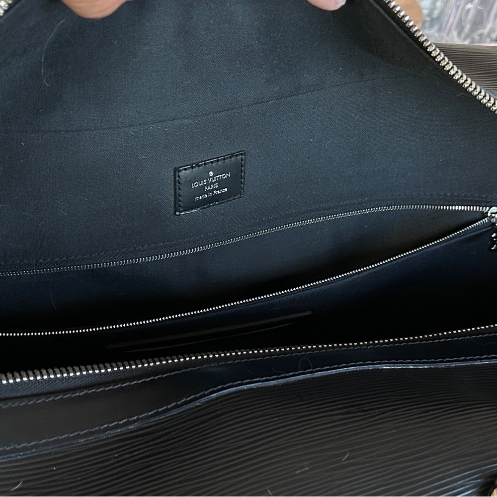 Louis Vuitton Vintage Epi Sac de Voyage Bourget 50 - Picture 3 of 15